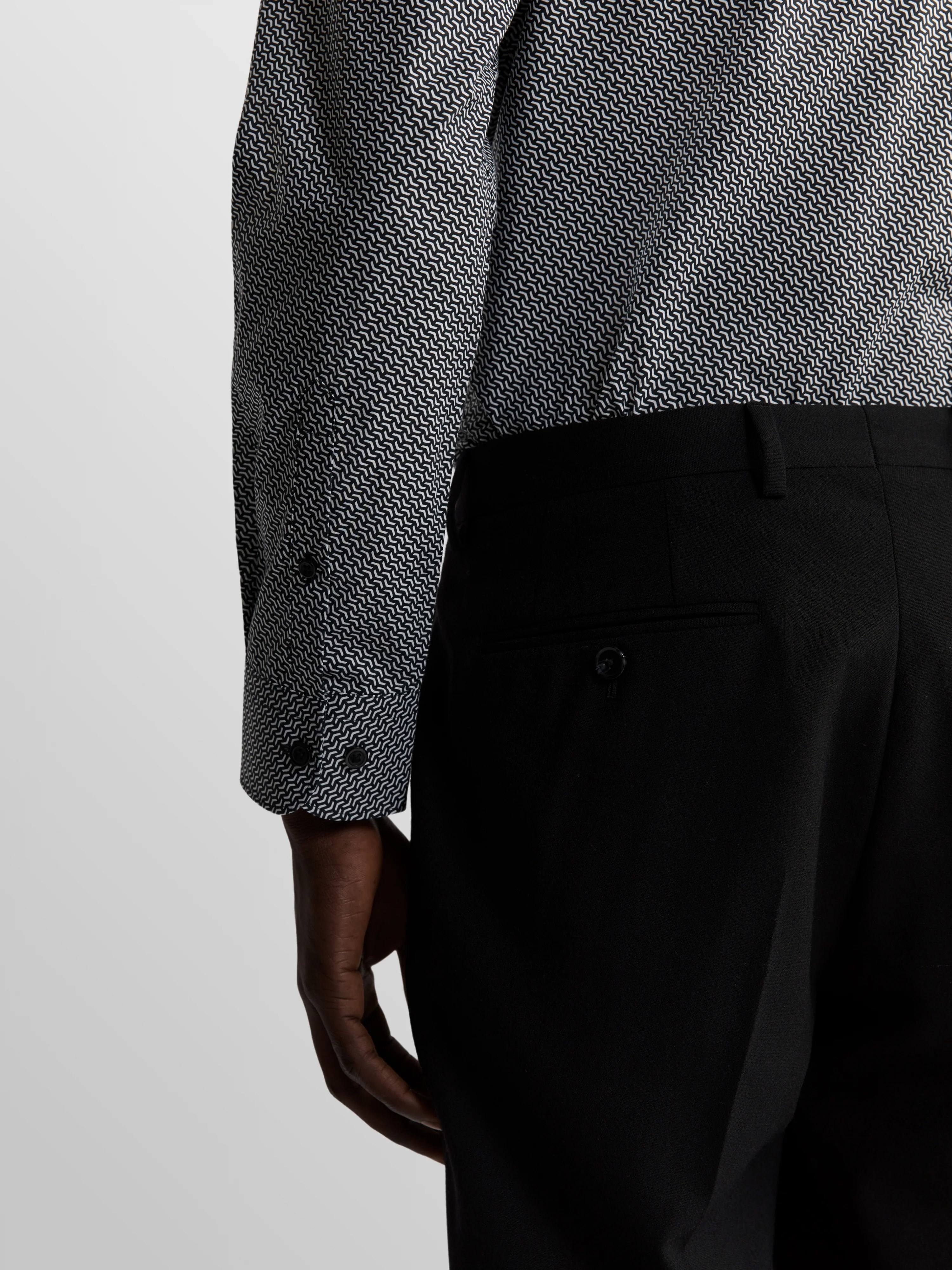 The Printed Poplin Slim Fit Shirt - Image 4