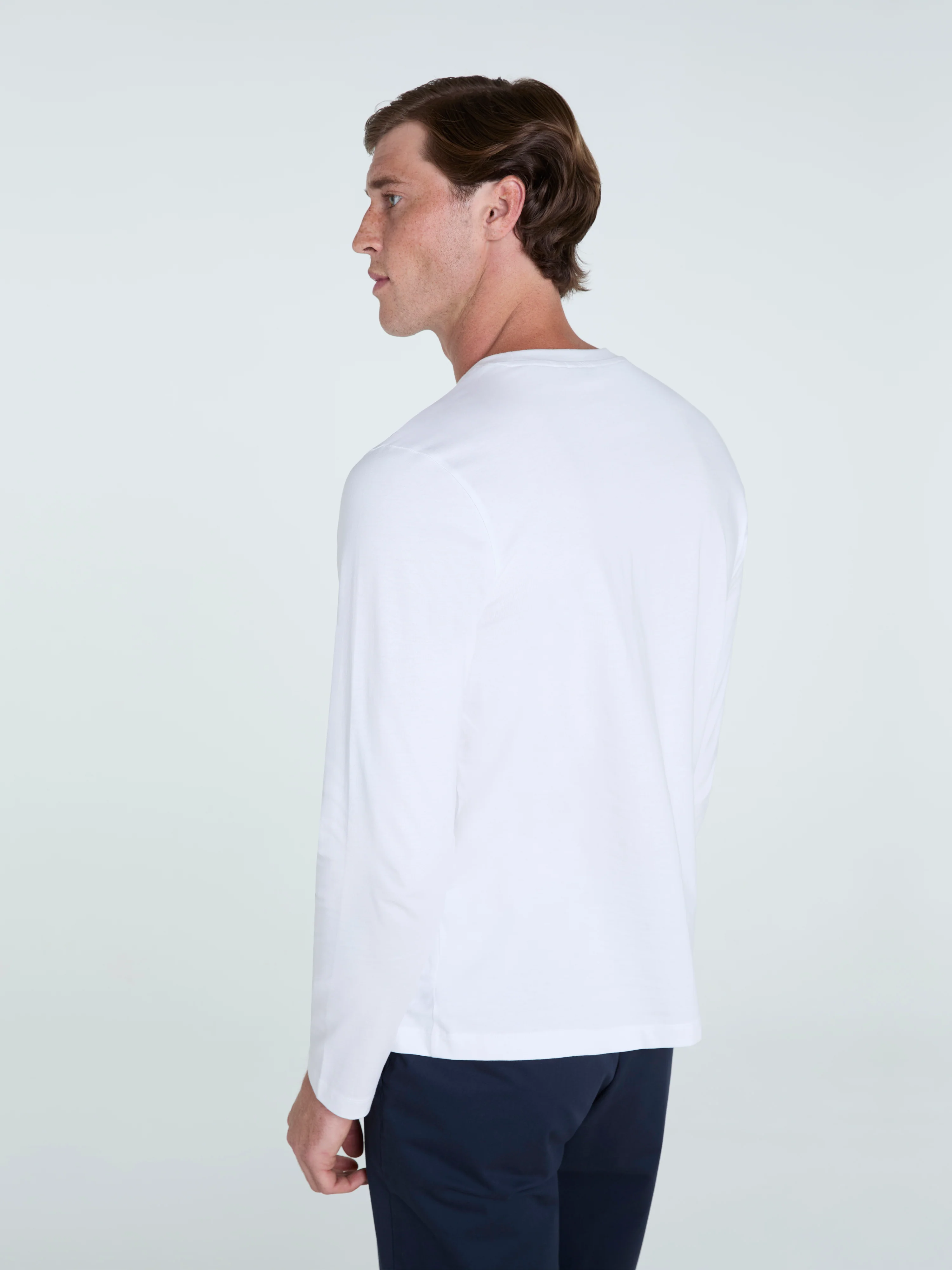 The Long Sleeve T-Shirt - Image 4