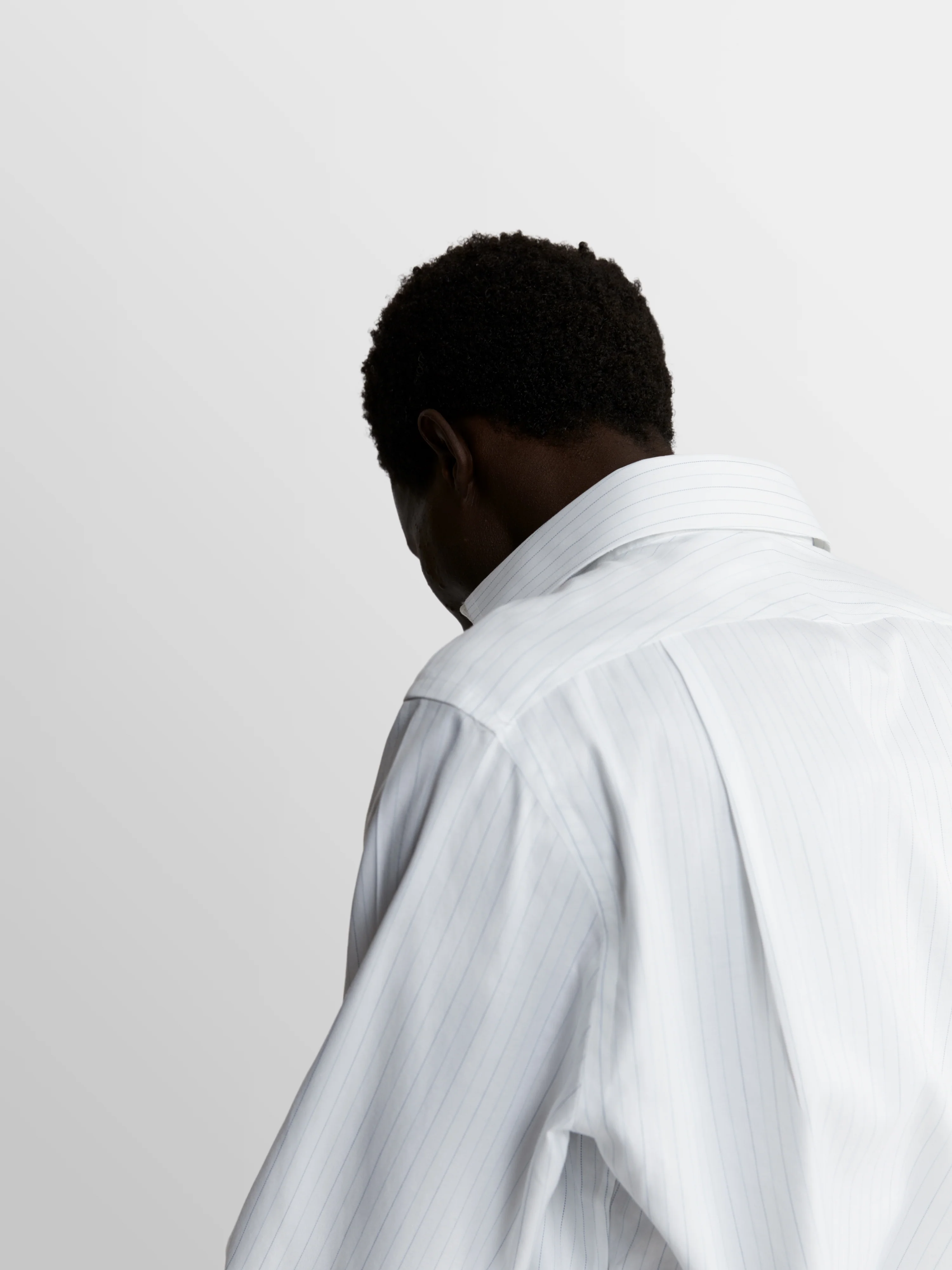 The Non-Iron Herringbone Shirt - Image 6