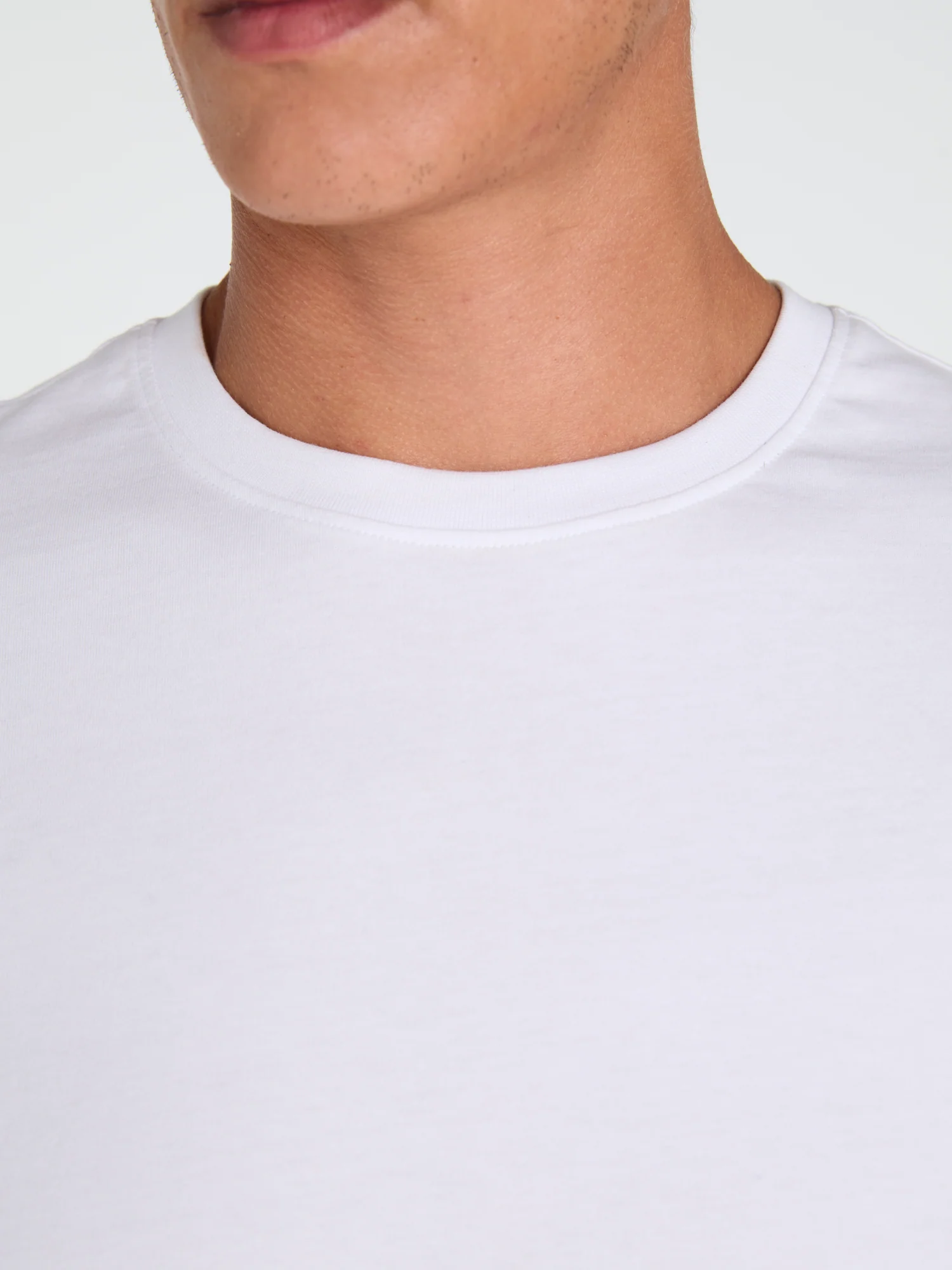 The Classic T-Shirt - Image 3