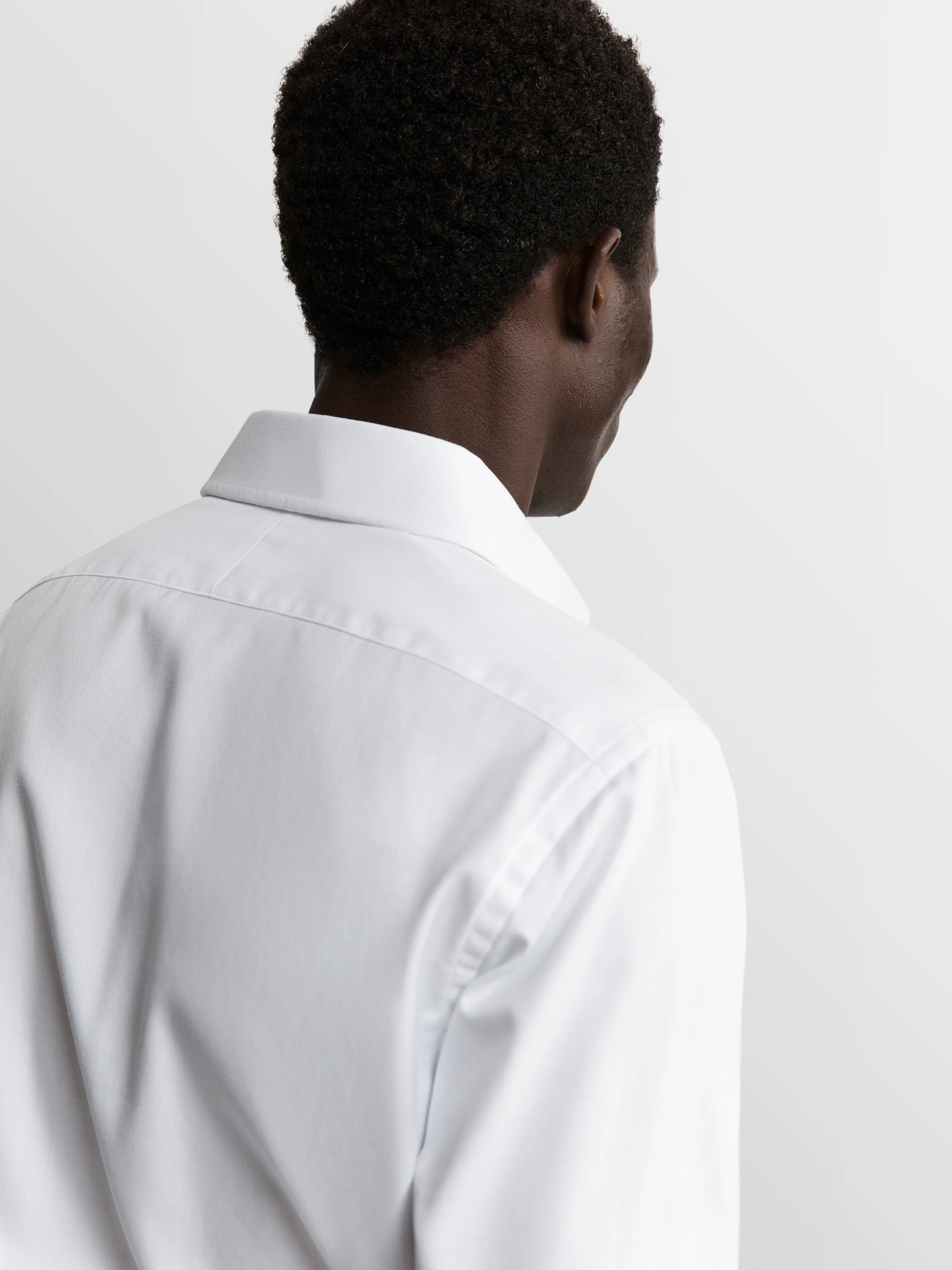 The Poplin Stretch Shirt - Image 3