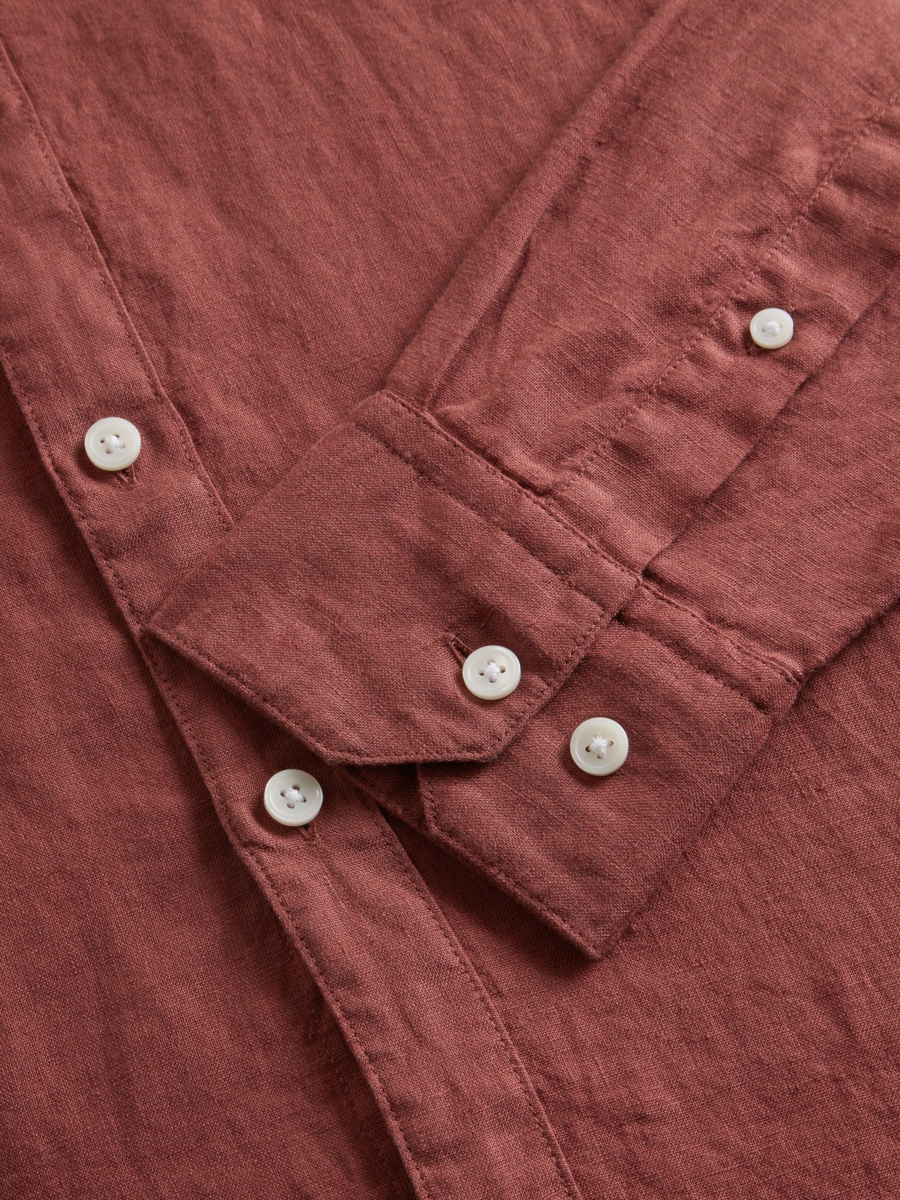 The Relaxed Linen Shirt - Image 5