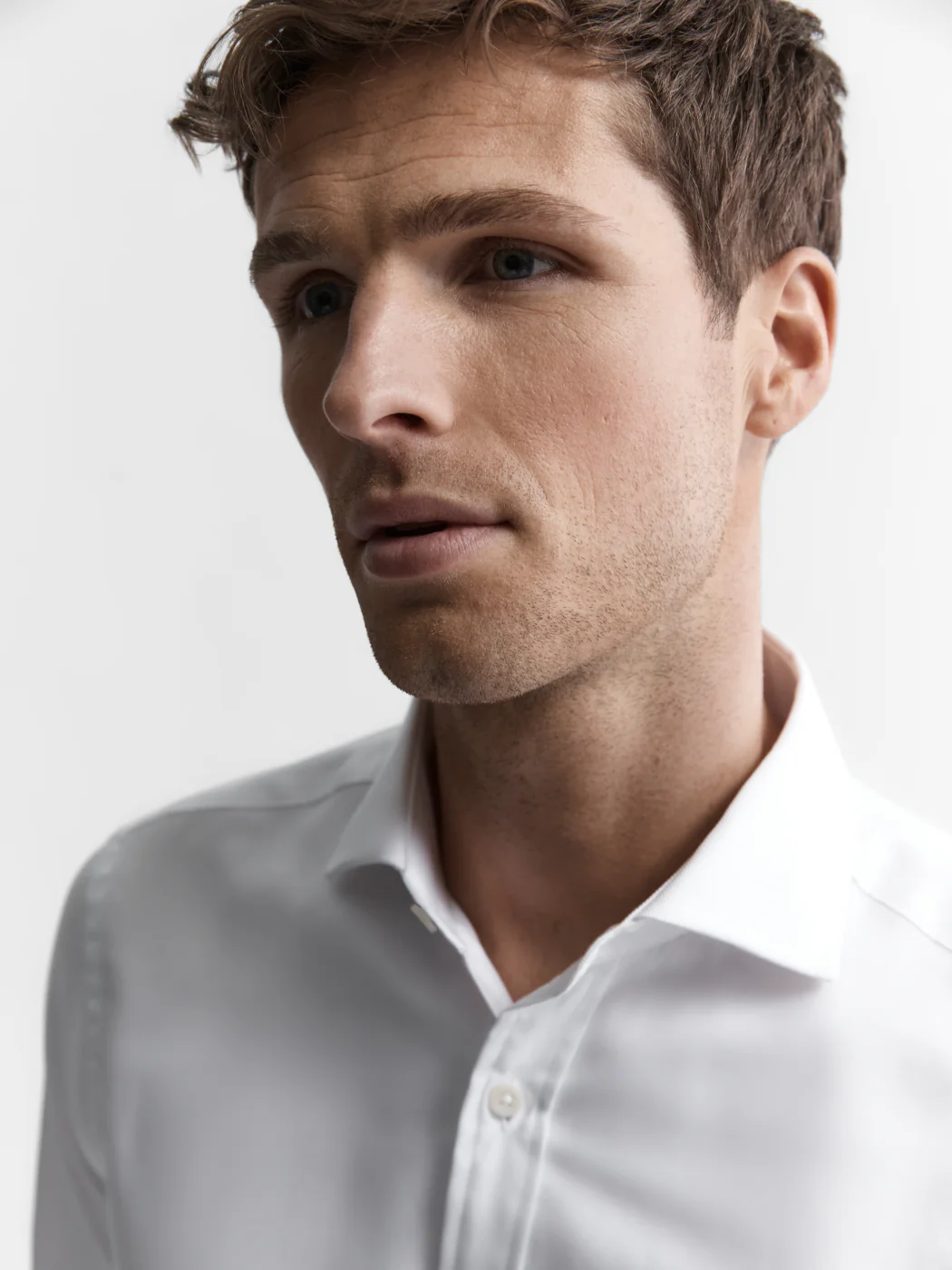 The Fine Twill Shirt - Image 2
