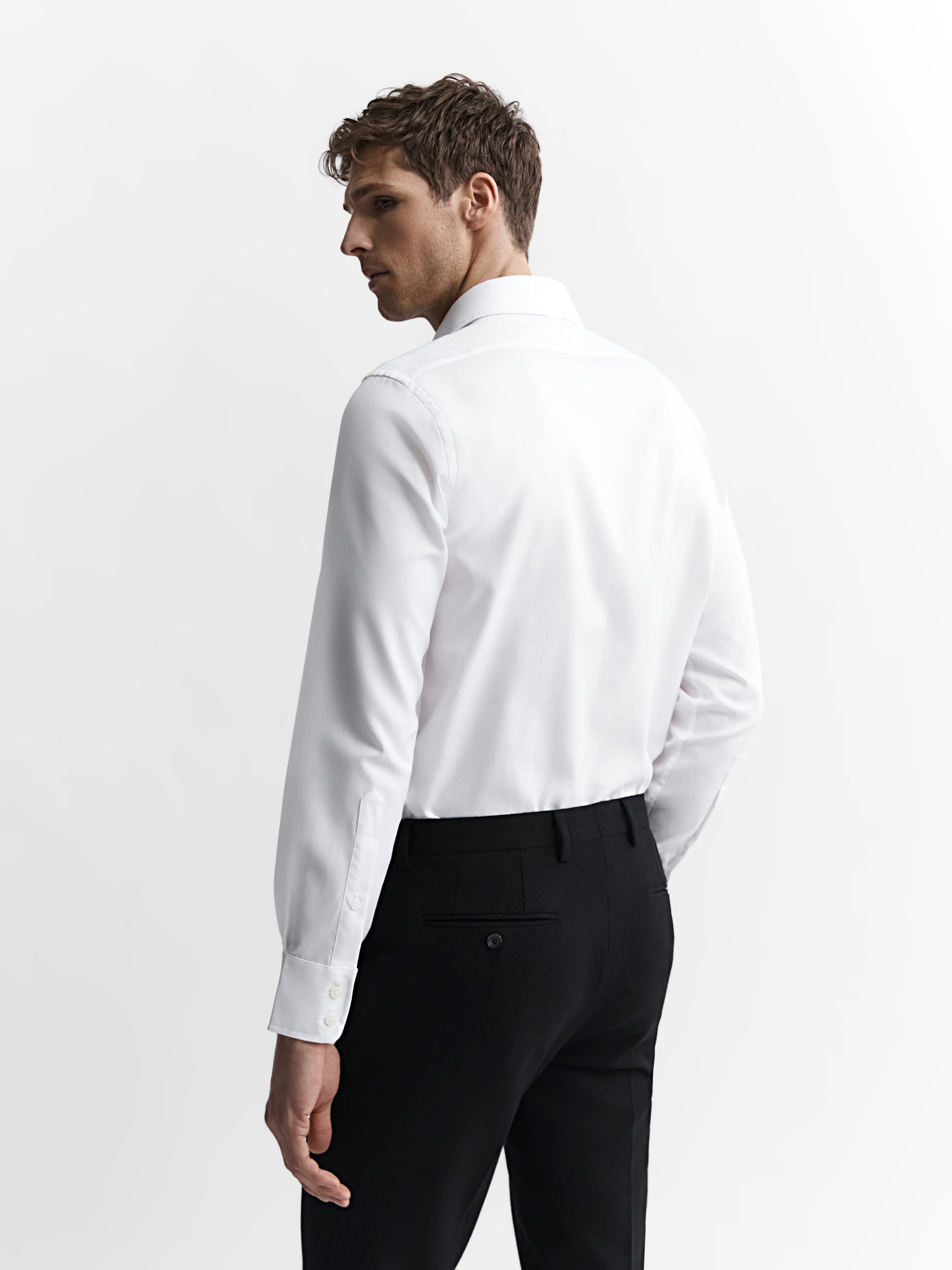 The Fine Twill Shirt - Image 3