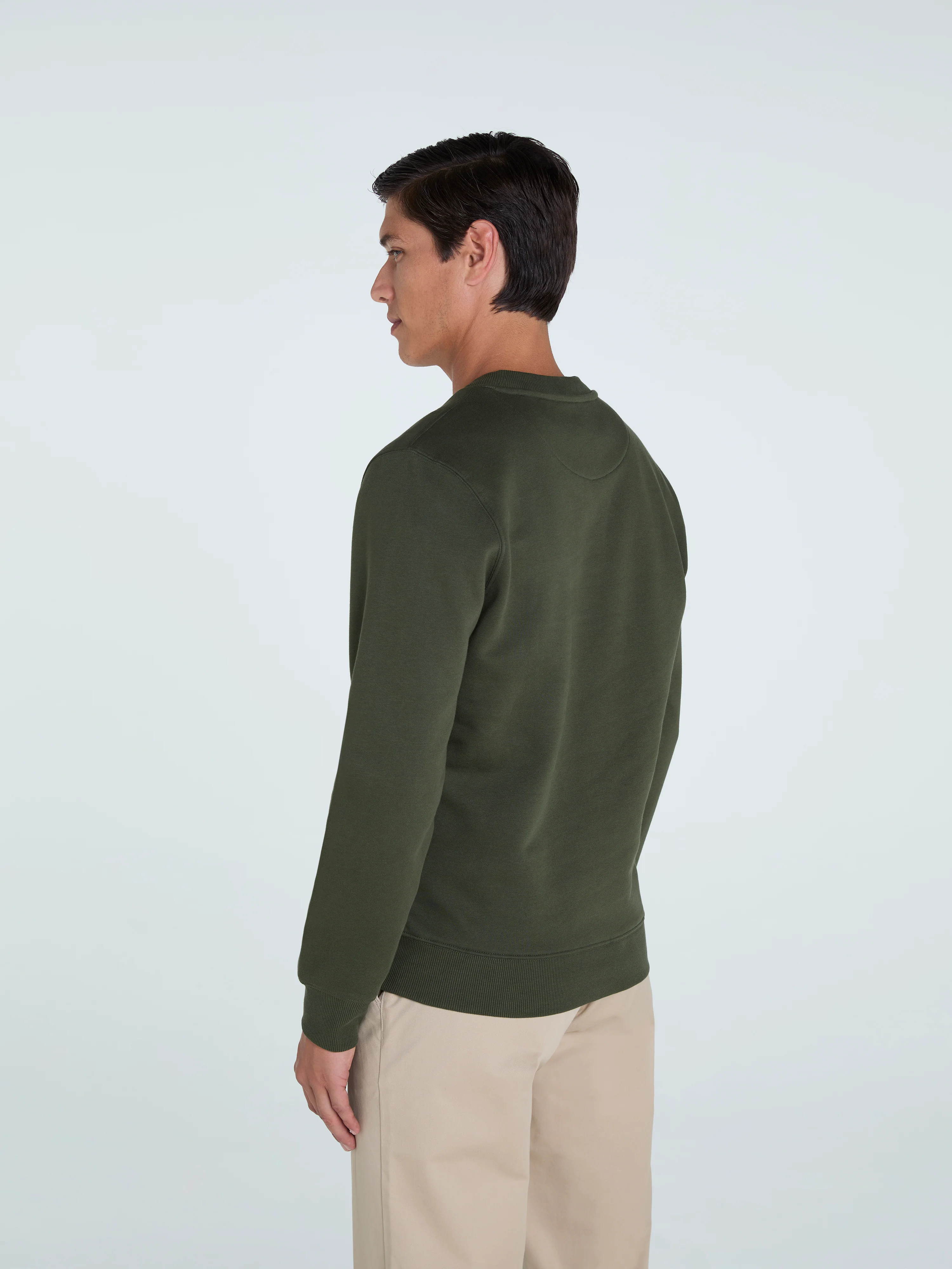 The Classic Sweatshirt - Image 4