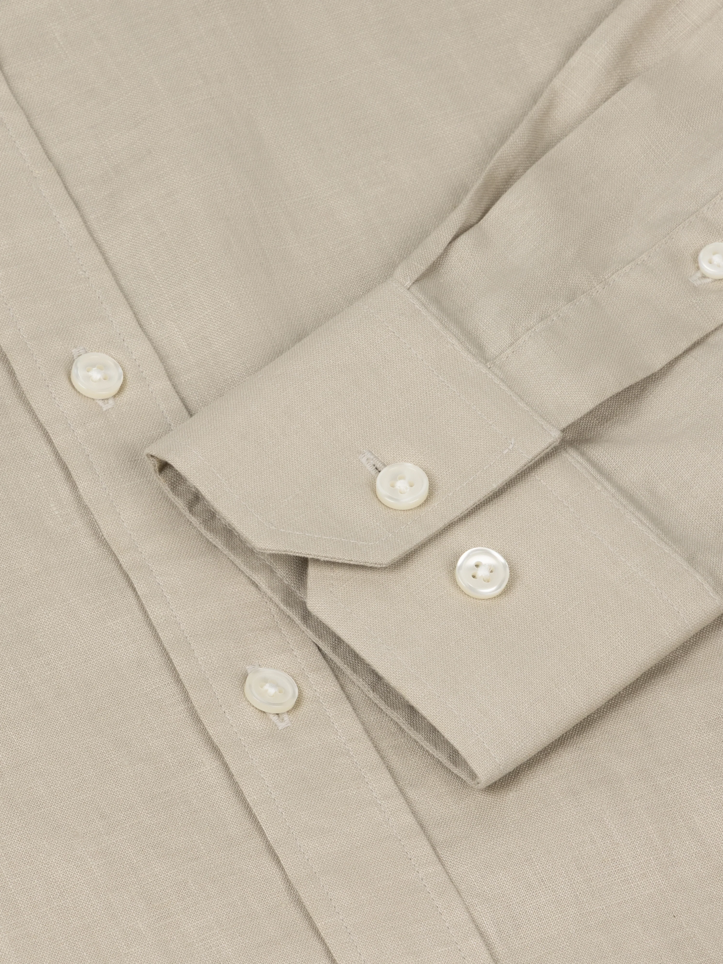 The Linen Shirt - Image 3