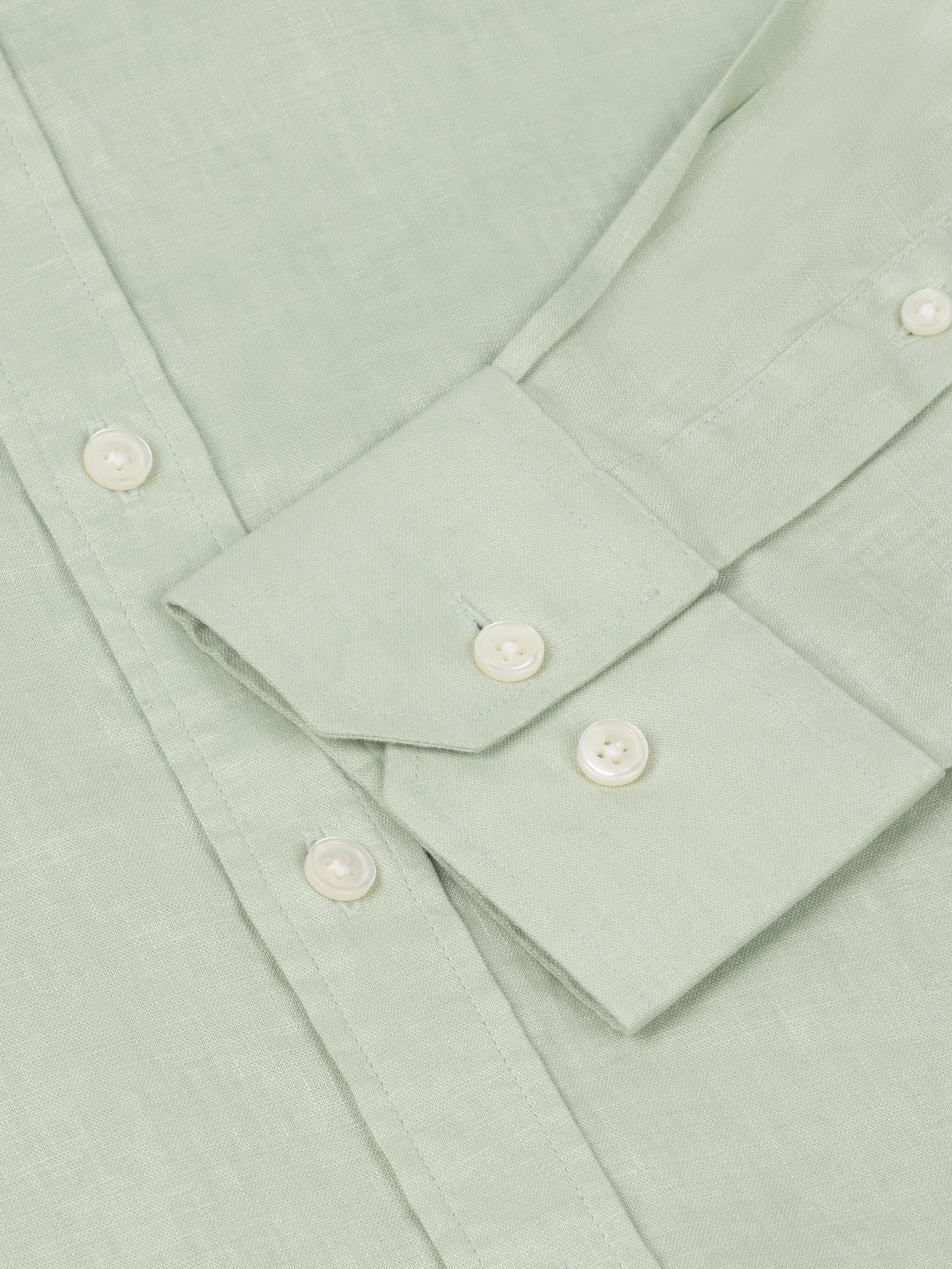 The Linen Shirt - Image 3