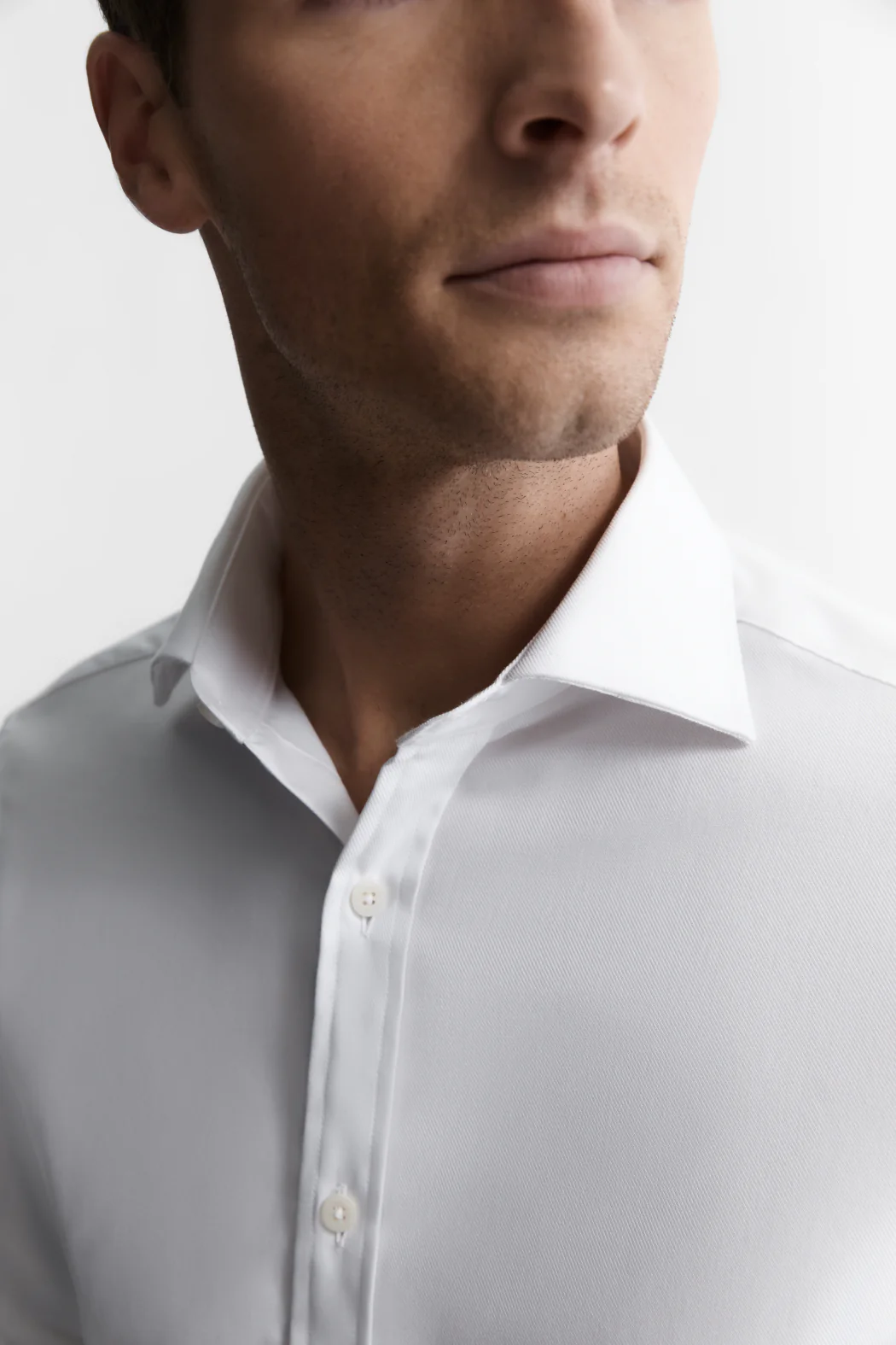 The Fine Twill Shirt - Image 2