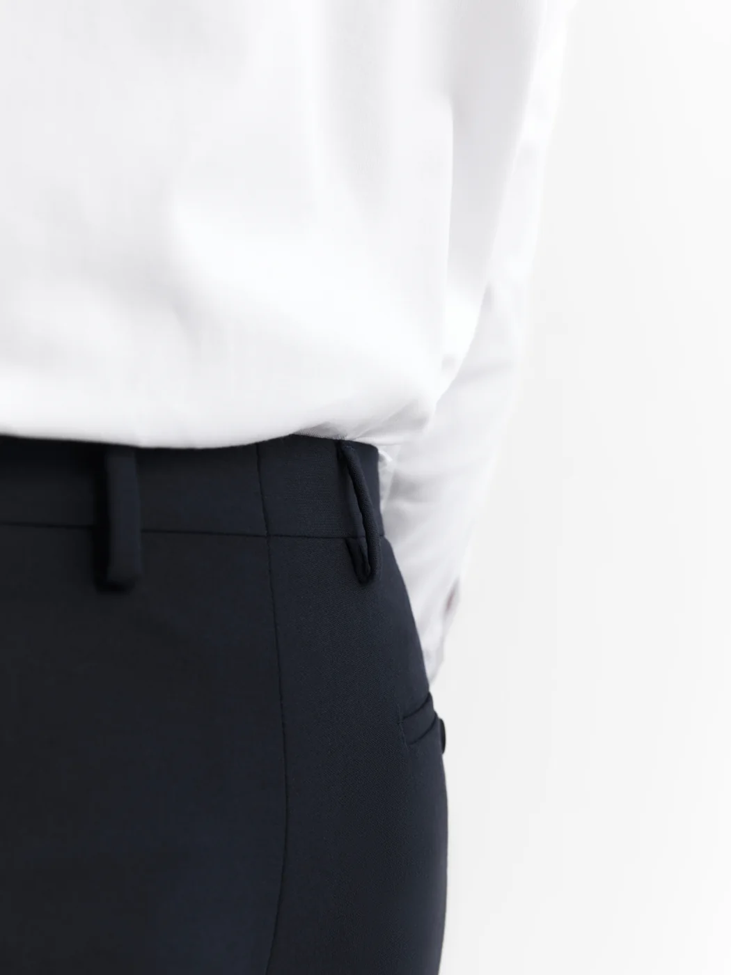 The Fine Twill Shirt - Image 5